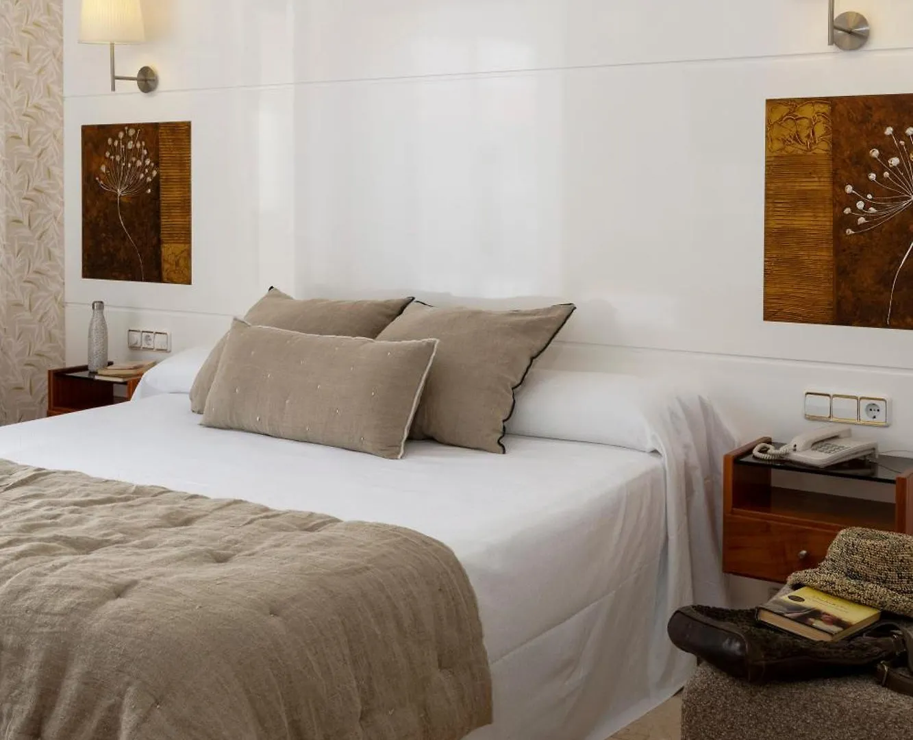 Hotel Spa Porto Cristo El Port De La Selva 4*,