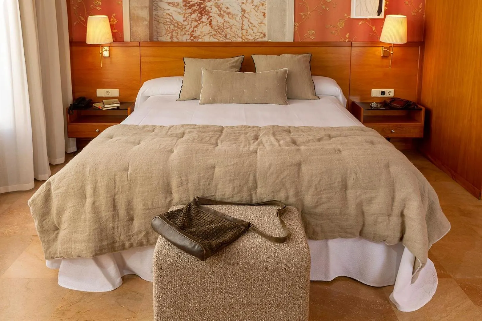 Hotel Spa Porto Cristo El Port De La Selva 4*,
